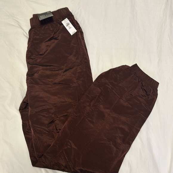 3/$75 NWT GAP HIGH RISE QUICK DRY PANTS small tall - Picture 1 of 3